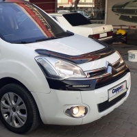 Cappa li�ta (deflektor) p�edn� kapoty Citroen Berlingo -- rok v�roby 2009-18