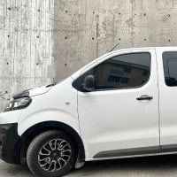 Plastov� lemy blatn�k� Citroen Jumpy III -- od roku v�roby 2016-